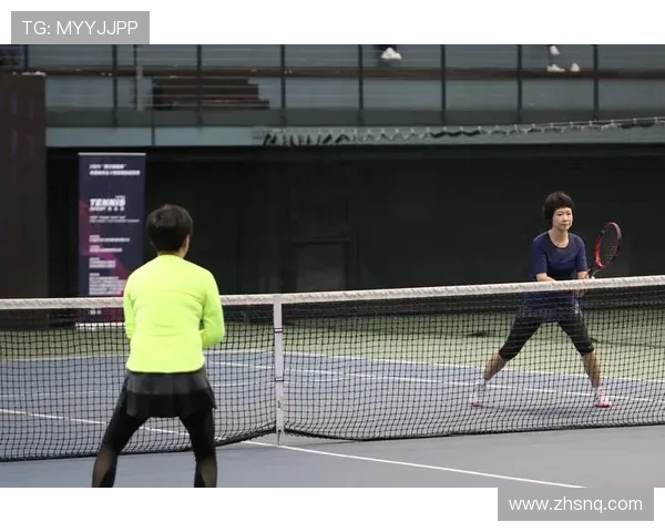 赛后分析:西安网球队与南京网球队状态对比与表现评估 赛后分析:西安网球队与南京网球队状态对比与表现评估